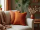 kissenbezug-rostbraun-so-bringst-du-waerme-in-dein-wohnambiente